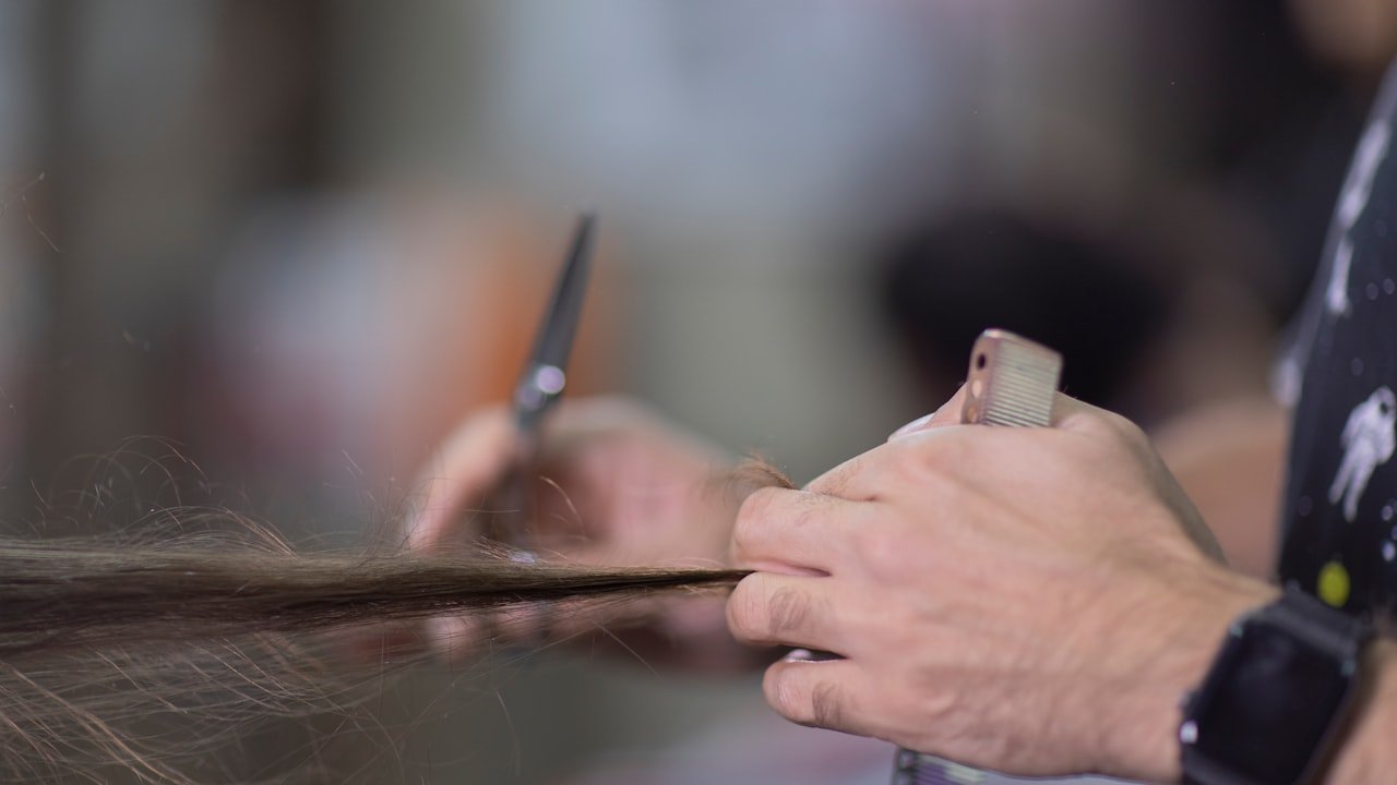 Choosing the Perfect Stylish Men's Eyeglasses for Your Face Shape