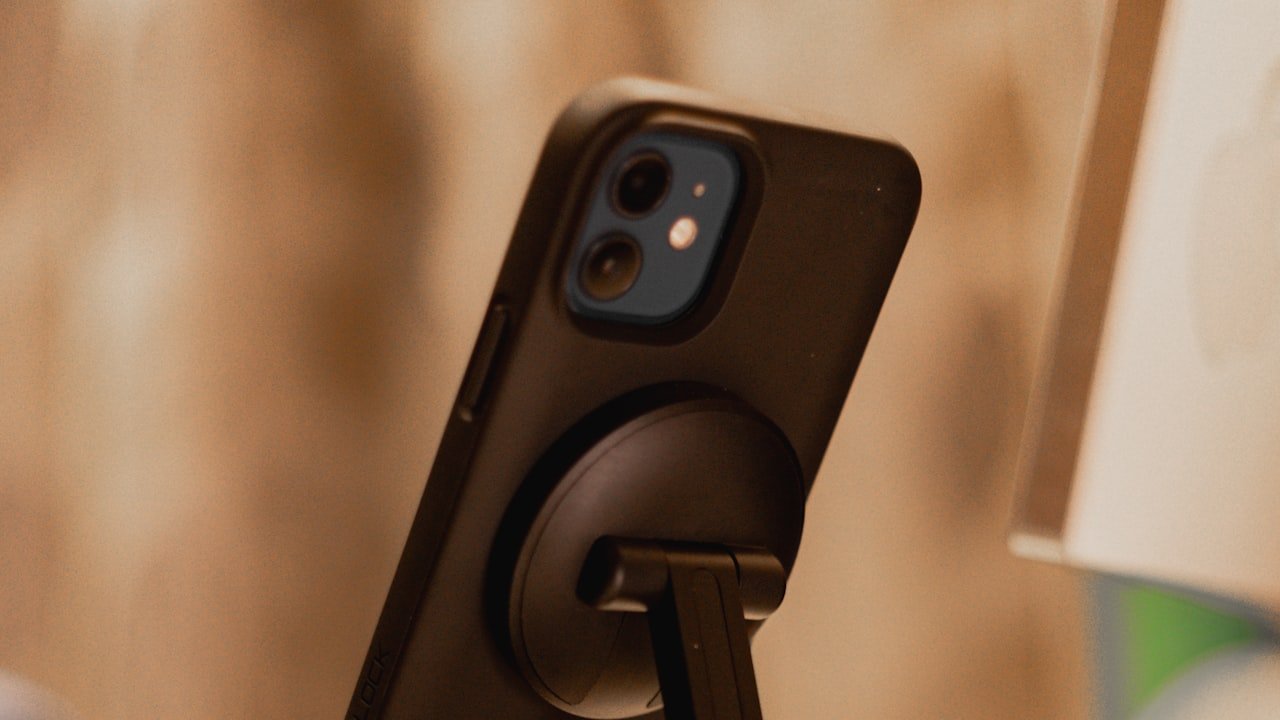 What Are The Essential Parts And Specifications Of Adapters?