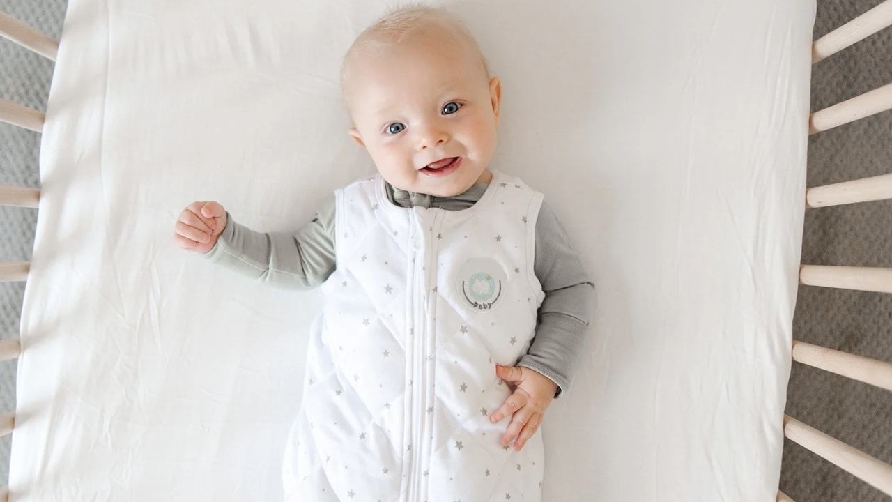 Parent Checklist: How to Dress a Baby for Safe and Sound Sleep