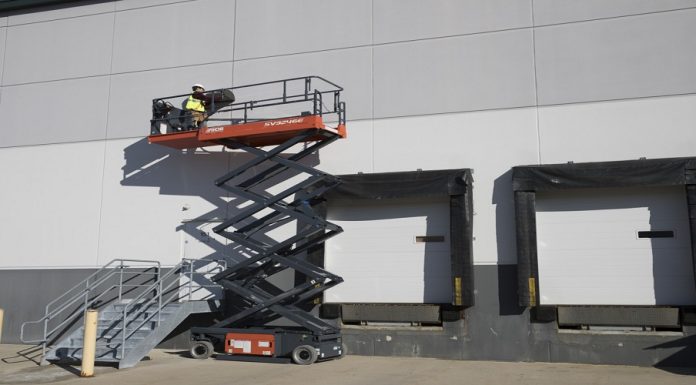 Things You Should Avoid When Using Scissor Lifts