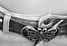 How to Mix Vintage and Modern Styles: Tips for Wearing Vintage Belt Buckles Today